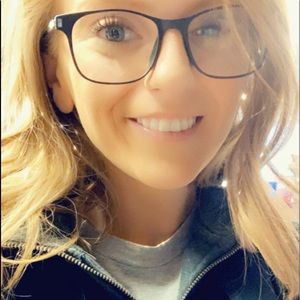 Meet your Posher, Krista